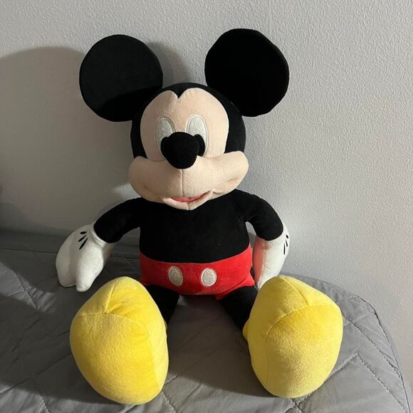 Mickey Mouse Build-A-Bear plush - Picture 3 of 5